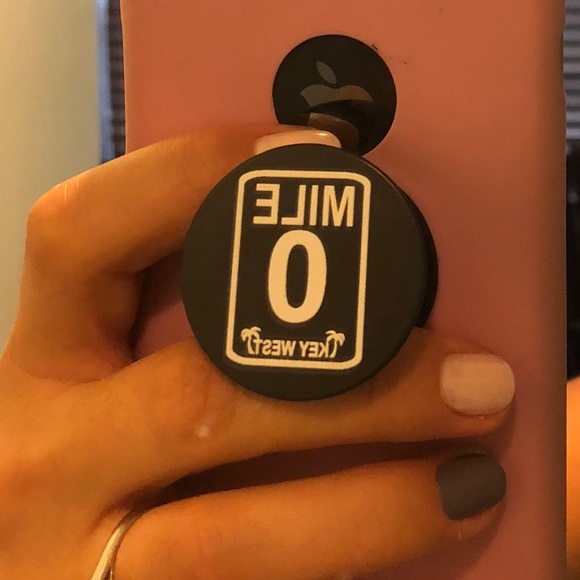 3 for $12 PopSocket Key West design. - Picture 3 of 3